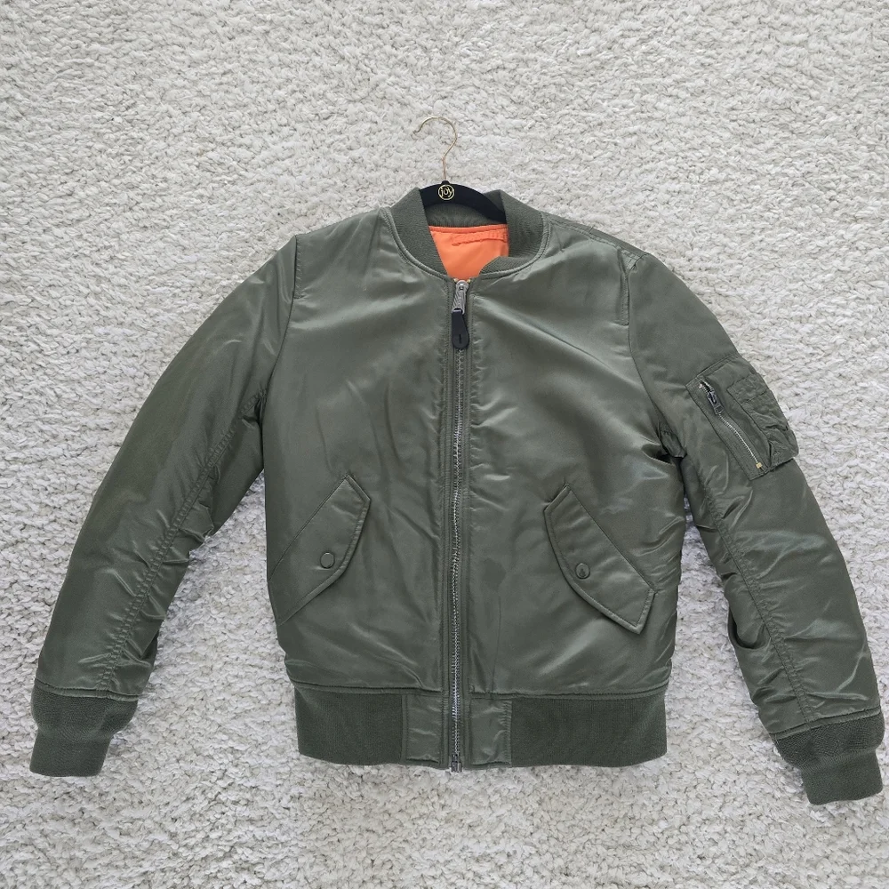 Alpha Industries, Green Bomber Jacket, Size M - Picture 9 of 13